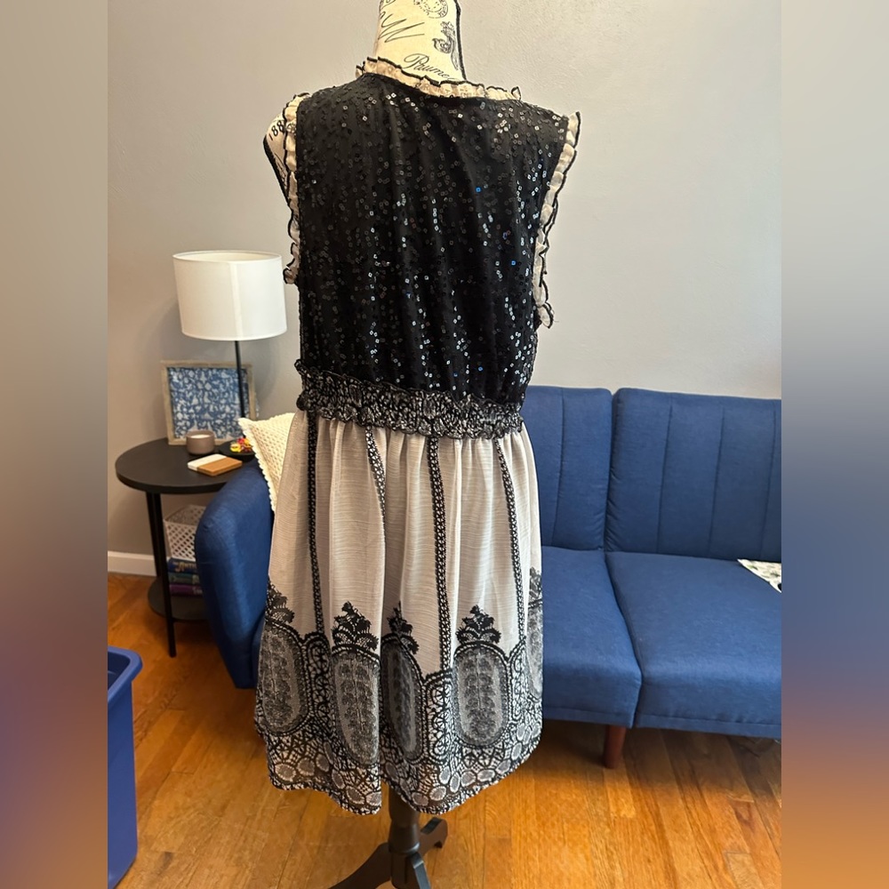 American Rag Dress - Picture 3 of 5